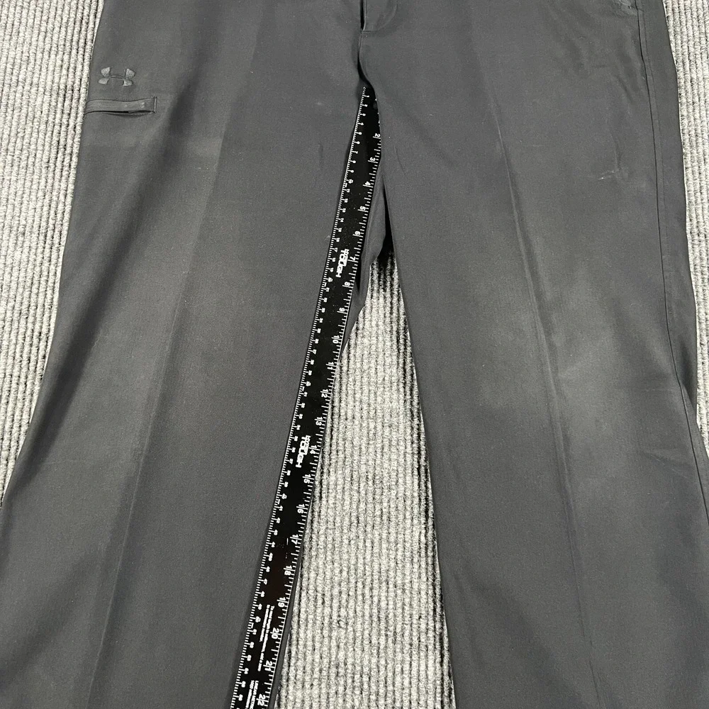 Under Armour Pants Performance Mens Size 36/30 Black Chino Golf Lightweight
